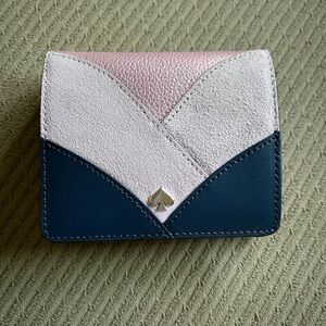 Kate Spade 1/2 wallet
